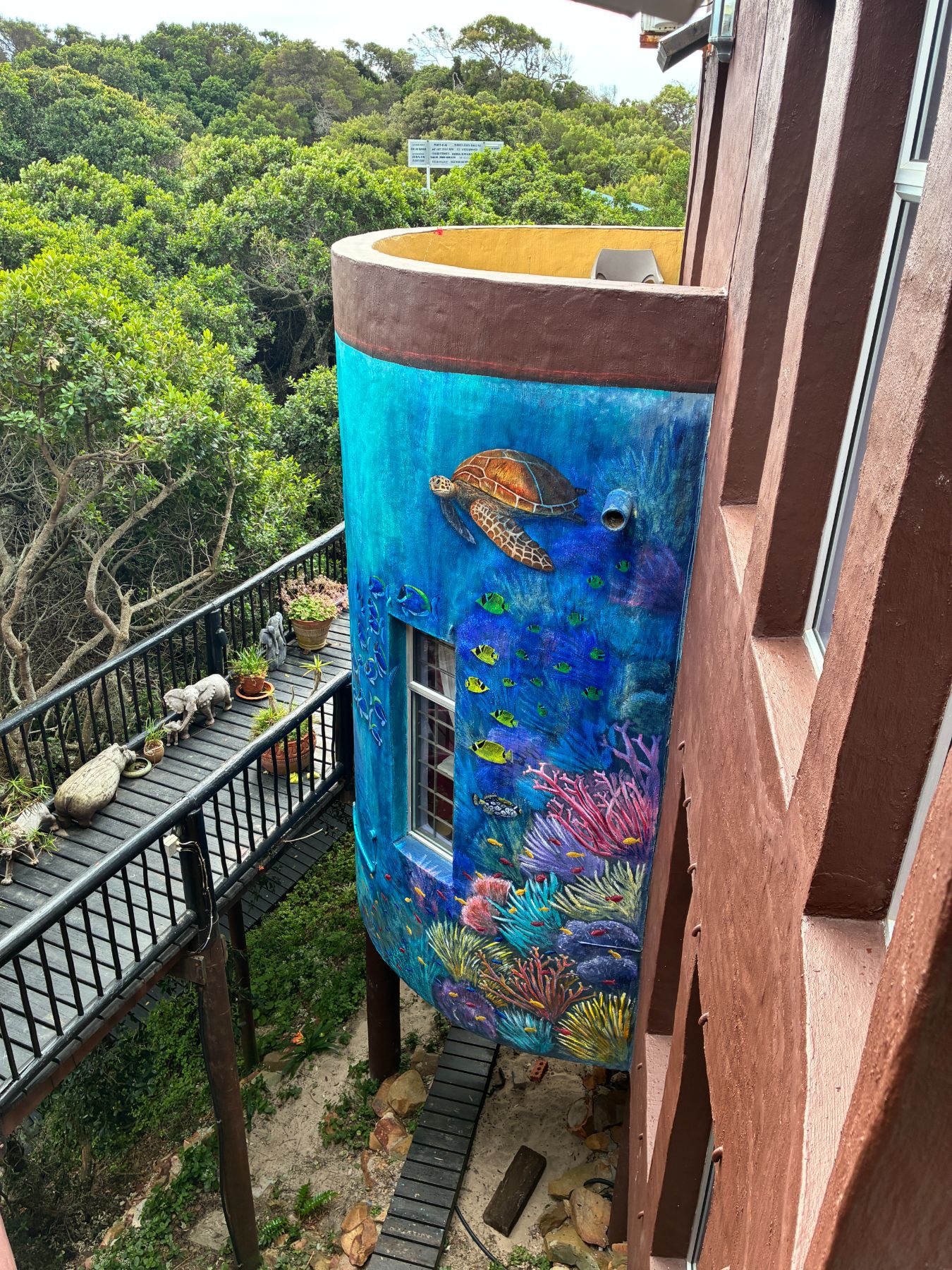 Aquarium Mural — Turtle
